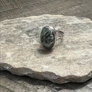 Elegant Silver and Green Stone Ring